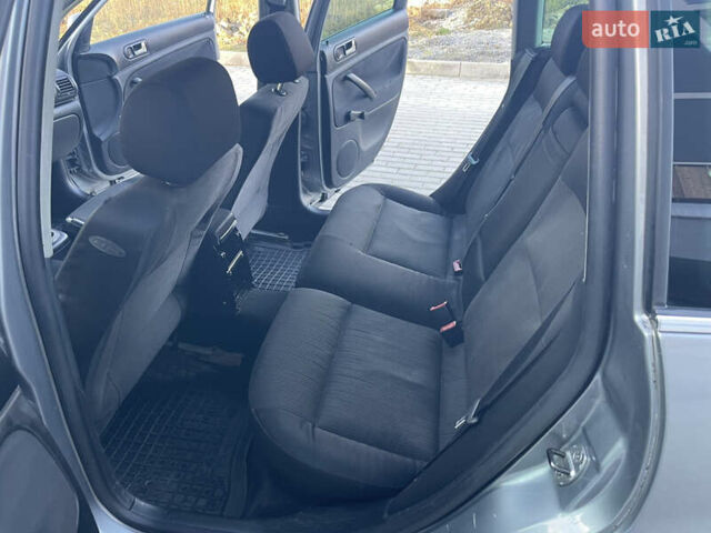 Серый Фольксваген Пассат, объемом двигателя 1.9 л и пробегом 323 тыс. км за 2999 $, фото 15 на Automoto.ua