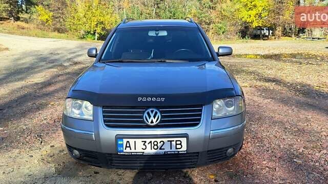 Серый Фольксваген Пассат, объемом двигателя 2.5 л и пробегом 298 тыс. км за 3999 $, фото 8 на Automoto.ua