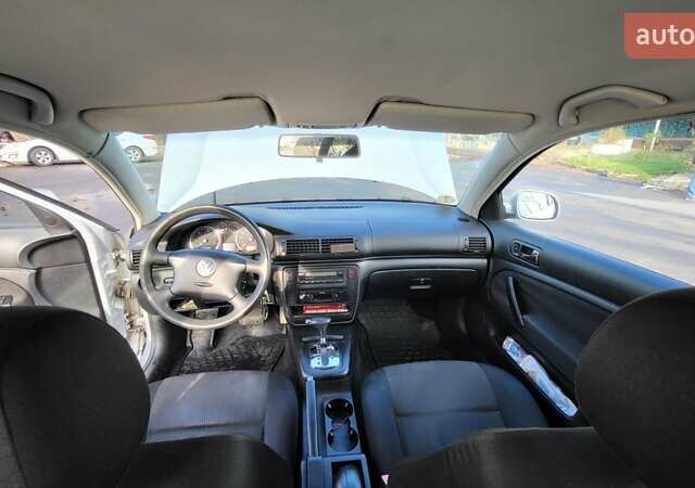 Сірий Фольксваген Пассат, об'ємом двигуна 1.9 л та пробігом 265 тис. км за 4500 $, фото 20 на Automoto.ua