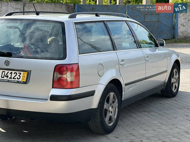 Серый Фольксваген Пассат, объемом двигателя 1.6 л и пробегом 198 тыс. км за 4400 $, фото 4 на Automoto.ua