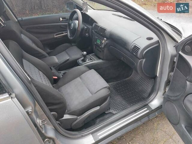 Серый Фольксваген Пассат, объемом двигателя 1.9 л и пробегом 450 тыс. км за 3950 $, фото 30 на Automoto.ua