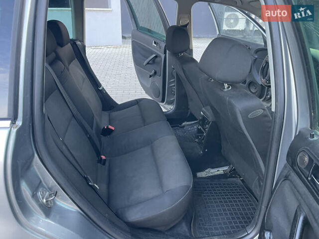 Серый Фольксваген Пассат, объемом двигателя 1.9 л и пробегом 298 тыс. км за 2850 $, фото 18 на Automoto.ua