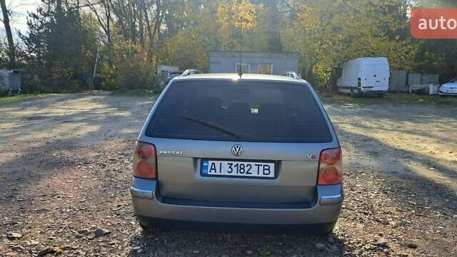 Серый Фольксваген Пассат, объемом двигателя 2.5 л и пробегом 298 тыс. км за 3999 $, фото 3 на Automoto.ua