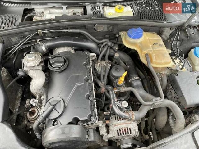 Сірий Фольксваген Пассат, об'ємом двигуна 1.9 л та пробігом 300 тис. км за 2300 $, фото 9 на Automoto.ua
