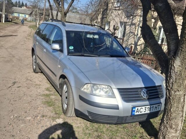 Сірий Фольксваген Пассат, об'ємом двигуна 1.6 л та пробігом 246 тис. км за 2500 $, фото 5 на Automoto.ua