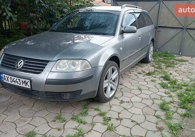 Серый Фольксваген Пассат, объемом двигателя 1.6 л и пробегом 318 тыс. км за 4950 $, фото 5 на Automoto.ua