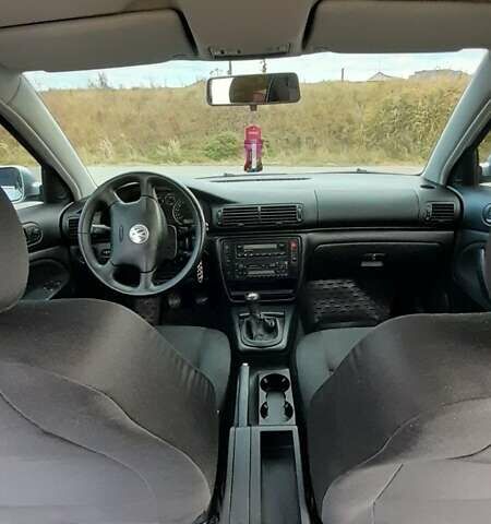 Сірий Фольксваген Пассат, об'ємом двигуна 1.6 л та пробігом 159 тис. км за 5200 $, фото 19 на Automoto.ua