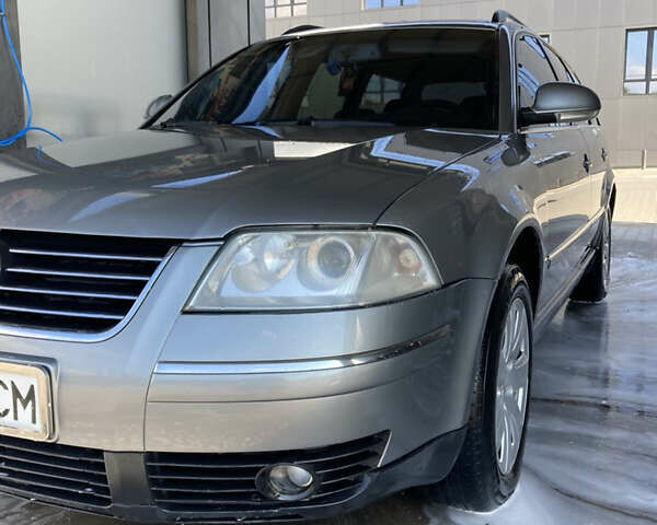 Серый Фольксваген Пассат, объемом двигателя 1.9 л и пробегом 295 тыс. км за 4750 $, фото 1 на Automoto.ua