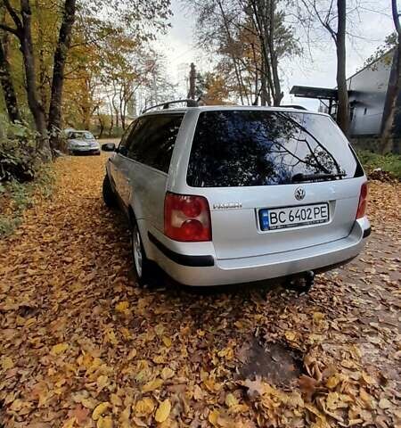 Сірий Фольксваген Пассат, об'ємом двигуна 1.6 л та пробігом 159 тис. км за 5200 $, фото 14 на Automoto.ua