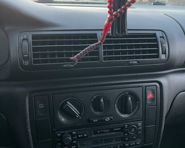 Серый Фольксваген Пассат, объемом двигателя 1.9 л и пробегом 319 тыс. км за 4700 $, фото 22 на Automoto.ua