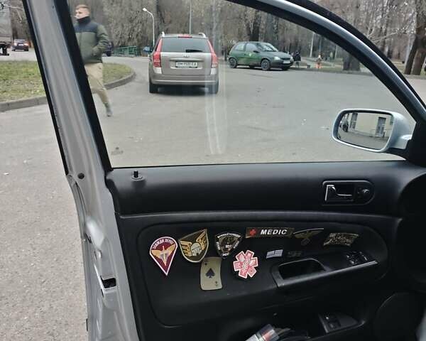 Сірий Фольксваген Пассат, об'ємом двигуна 1.6 л та пробігом 276 тис. км за 5000 $, фото 8 на Automoto.ua