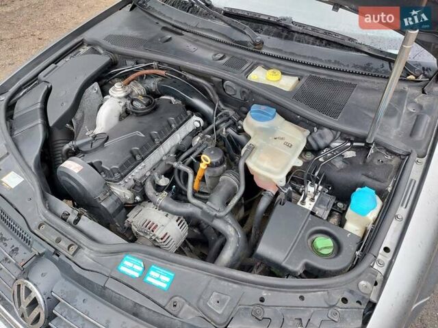 Серый Фольксваген Пассат, объемом двигателя 1.9 л и пробегом 450 тыс. км за 3950 $, фото 12 на Automoto.ua
