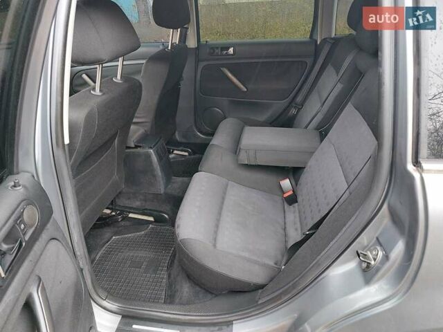 Серый Фольксваген Пассат, объемом двигателя 1.9 л и пробегом 450 тыс. км за 3950 $, фото 39 на Automoto.ua