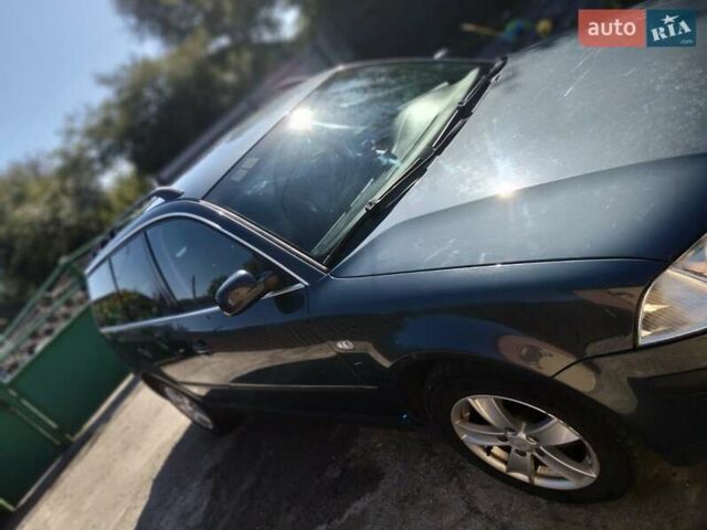 Серый Фольксваген Пассат, объемом двигателя 1.98 л и пробегом 260 тыс. км за 3500 $, фото 6 на Automoto.ua