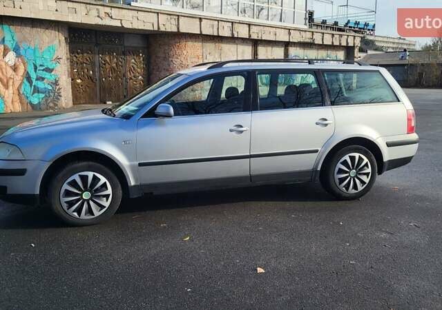 Сірий Фольксваген Пассат, об'ємом двигуна 1.9 л та пробігом 265 тис. км за 4500 $, фото 3 на Automoto.ua