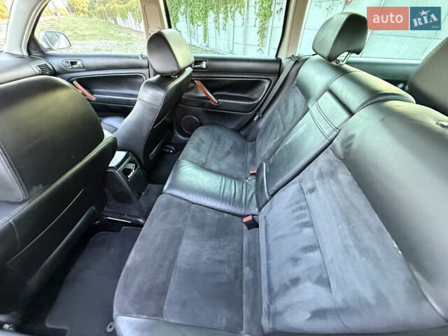 Серый Фольксваген Пассат, объемом двигателя 2.5 л и пробегом 280 тыс. км за 2800 $, фото 5 на Automoto.ua