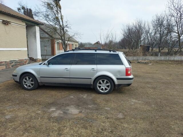 Серый Фольксваген Пассат, объемом двигателя 1.9 л и пробегом 460 тыс. км за 1150 $, фото 1 на Automoto.ua