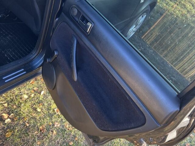 Сірий Фольксваген Пассат, об'ємом двигуна 2 л та пробігом 311 тис. км за 5000 $, фото 13 на Automoto.ua