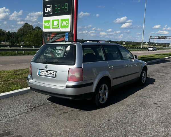 Серый Фольксваген Пассат, объемом двигателя 1.9 л и пробегом 298 тыс. км за 4800 $, фото 4 на Automoto.ua