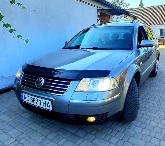 Сірий Фольксваген Пассат, об'ємом двигуна 2.5 л та пробігом 329 тис. км за 5500 $, фото 2 на Automoto.ua