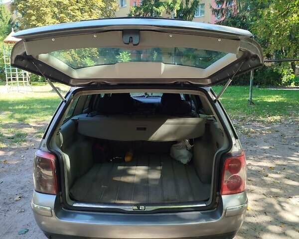 Сірий Фольксваген Пассат, об'ємом двигуна 2.5 л та пробігом 482 тис. км за 4700 $, фото 7 на Automoto.ua