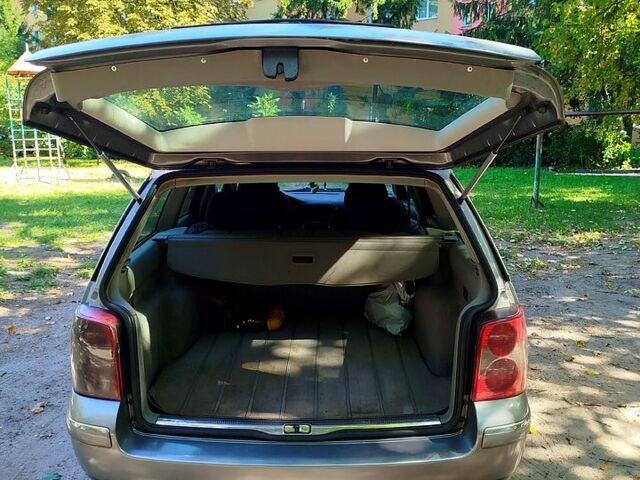 Сірий Фольксваген Пассат, об'ємом двигуна 2.5 л та пробігом 482 тис. км за 4700 $, фото 1 на Automoto.ua