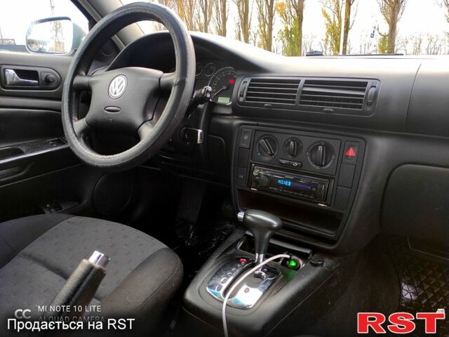 Сірий Фольксваген Пассат, об'ємом двигуна 1.9 л та пробігом 350 тис. км за 3900 $, фото 9 на Automoto.ua