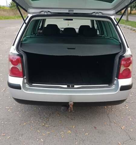 Серый Фольксваген Пассат, объемом двигателя 1.6 л и пробегом 271 тыс. км за 3599 $, фото 13 на Automoto.ua