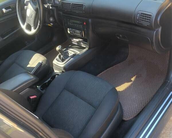 Серый Фольксваген Пассат, объемом двигателя 1.98 л и пробегом 260 тыс. км за 3500 $, фото 1 на Automoto.ua