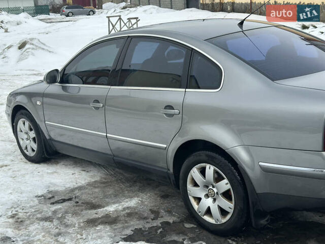 Серый Фольксваген Пассат, объемом двигателя 1.8 л и пробегом 287 тыс. км за 3650 $, фото 8 на Automoto.ua