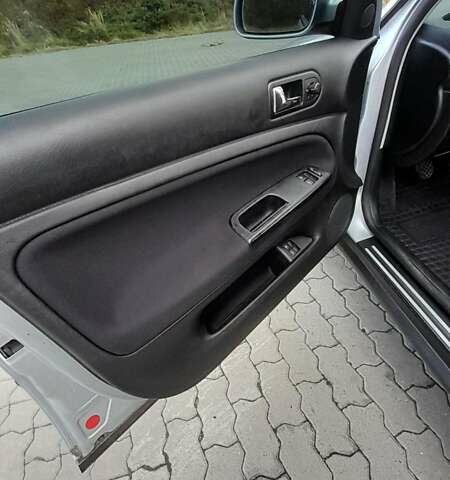 Сірий Фольксваген Пассат, об'ємом двигуна 1.6 л та пробігом 159 тис. км за 5200 $, фото 18 на Automoto.ua