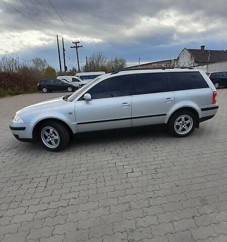 Сірий Фольксваген Пассат, об'ємом двигуна 1.6 л та пробігом 159 тис. км за 5200 $, фото 10 на Automoto.ua