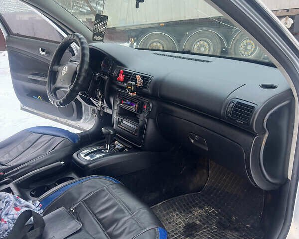 Серый Фольксваген Пассат, объемом двигателя 2 л и пробегом 293 тыс. км за 3999 $, фото 13 на Automoto.ua