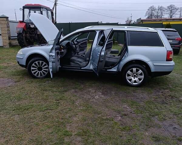 Сірий Фольксваген Пассат, об'ємом двигуна 2.77 л та пробігом 370 тис. км за 3500 $, фото 6 на Automoto.ua