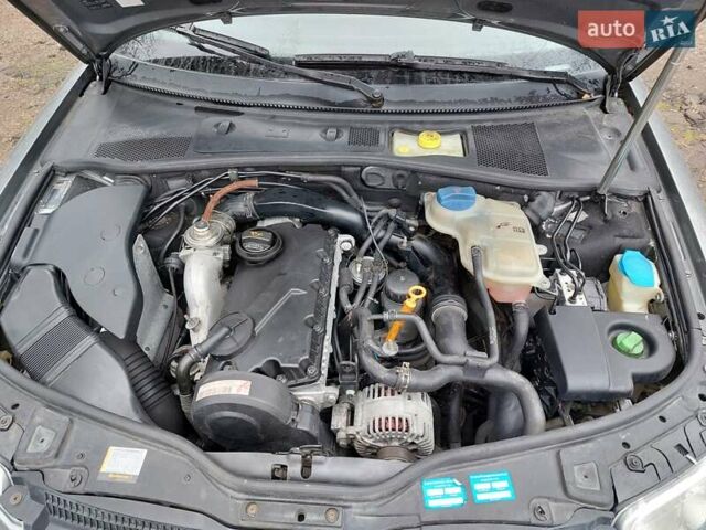 Серый Фольксваген Пассат, объемом двигателя 1.9 л и пробегом 450 тыс. км за 3950 $, фото 13 на Automoto.ua