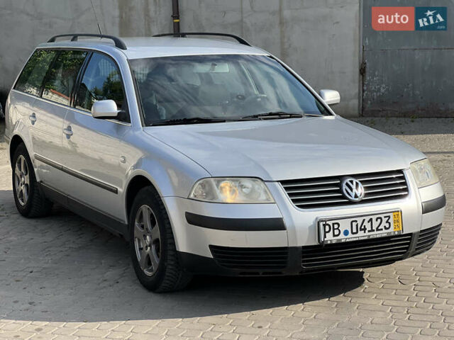 Серый Фольксваген Пассат, объемом двигателя 1.6 л и пробегом 198 тыс. км за 4400 $, фото 1 на Automoto.ua