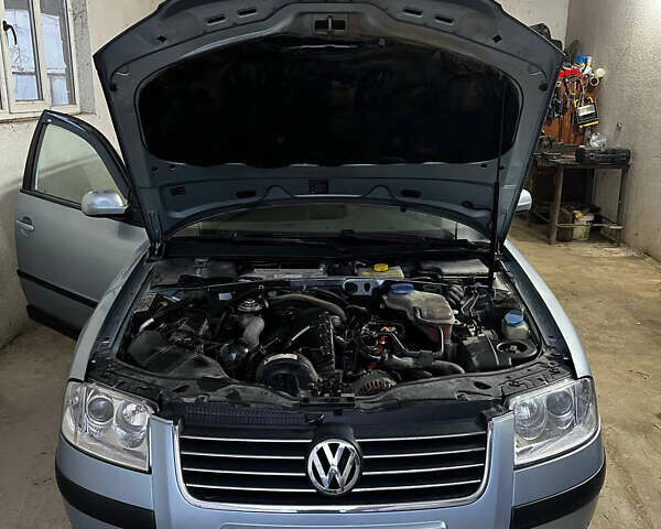 Сірий Фольксваген Пассат, об'ємом двигуна 1.9 л та пробігом 285 тис. км за 3500 $, фото 5 на Automoto.ua