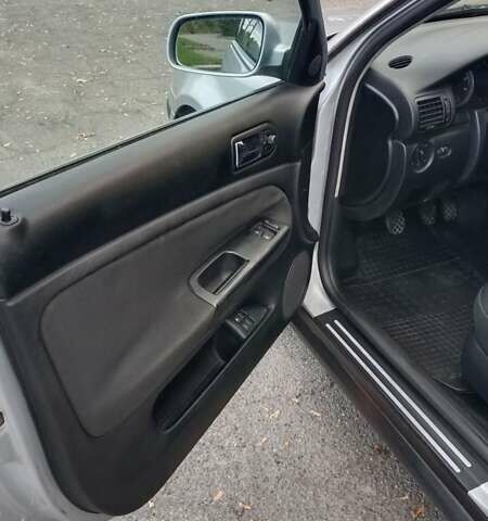 Серый Фольксваген Пассат, объемом двигателя 1.6 л и пробегом 271 тыс. км за 3599 $, фото 8 на Automoto.ua