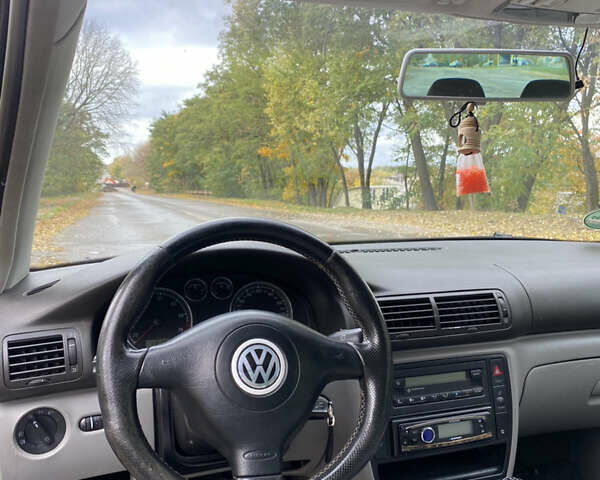 Серый Фольксваген Пассат, объемом двигателя 1.78 л и пробегом 245 тыс. км за 3850 $, фото 20 на Automoto.ua