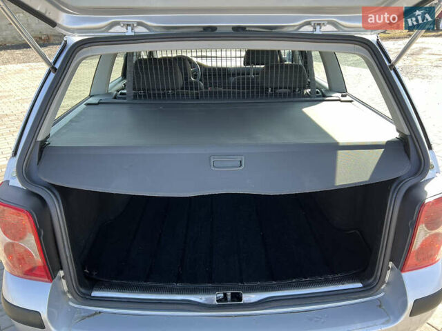 Серый Фольксваген Пассат, объемом двигателя 1.6 л и пробегом 198 тыс. км за 4400 $, фото 19 на Automoto.ua