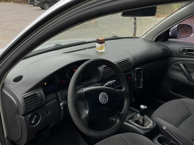 Сірий Фольксваген Пассат, об'ємом двигуна 1.9 л та пробігом 399 тис. км за 3450 $, фото 7 на Automoto.ua