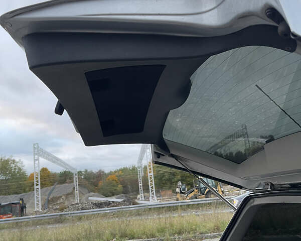 Сірий Фольксваген Пассат, об'ємом двигуна 1.9 л та пробігом 299 тис. км за 6000 $, фото 63 на Automoto.ua