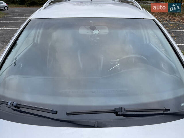 Сірий Фольксваген Пассат, об'ємом двигуна 1.9 л та пробігом 299 тис. км за 6000 $, фото 24 на Automoto.ua