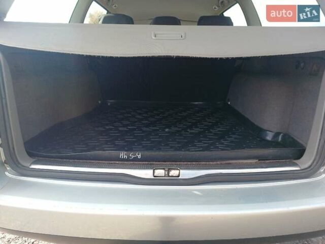 Сірий Фольксваген Пассат, об'ємом двигуна 1.9 л та пробігом 343 тис. км за 5400 $, фото 4 на Automoto.ua