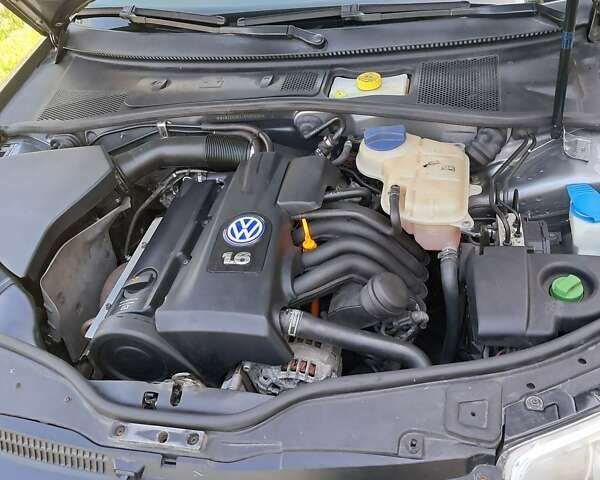 Серый Фольксваген Пассат, объемом двигателя 1.6 л и пробегом 205 тыс. км за 5300 $, фото 20 на Automoto.ua