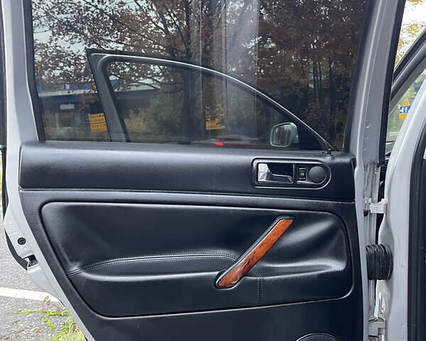 Сірий Фольксваген Пассат, об'ємом двигуна 1.9 л та пробігом 299 тис. км за 6000 $, фото 31 на Automoto.ua