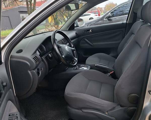 Серый Фольксваген Пассат, объемом двигателя 1.9 л и пробегом 315 тыс. км за 4700 $, фото 8 на Automoto.ua