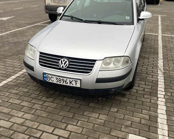 Серый Фольксваген Пассат, объемом двигателя 1.6 л и пробегом 225 тыс. км за 4500 $, фото 10 на Automoto.ua