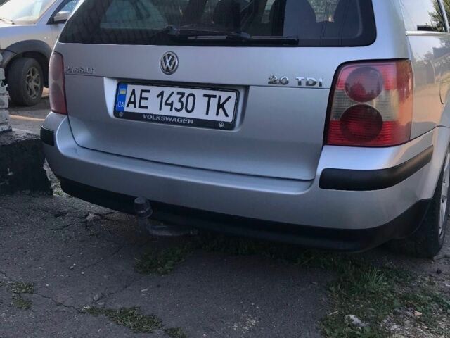 Серый Фольксваген Пассат, объемом двигателя 2 л и пробегом 250 тыс. км за 4900 $, фото 3 на Automoto.ua