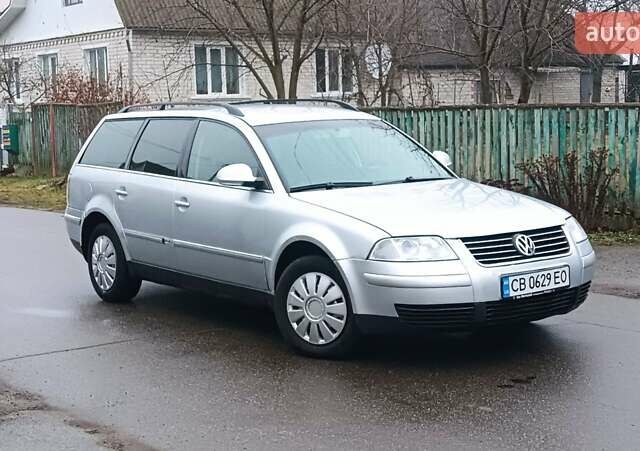 Серый Фольксваген Пассат, объемом двигателя 1.9 л и пробегом 246 тыс. км за 3900 $, фото 4 на Automoto.ua